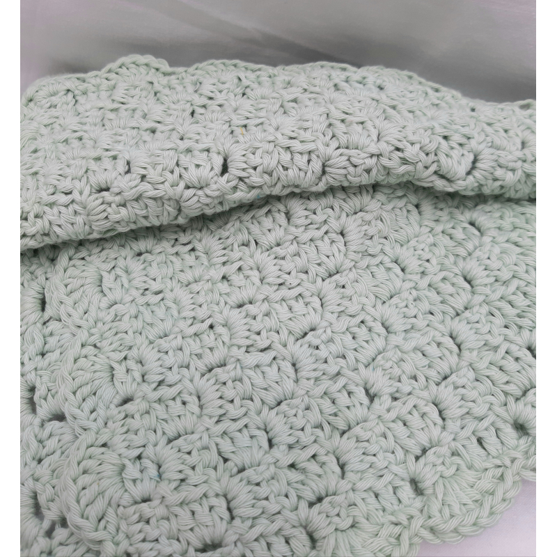 So-little Licht blauw babydekentje handmade