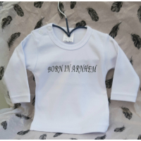t-shirt gepersonaliseerd Born in ...