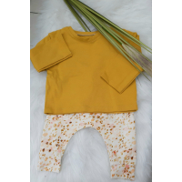 Baggy broekje okergeel
