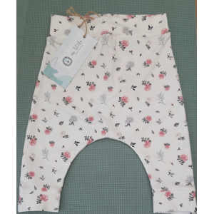 Baggy broekje lief bloemmetje