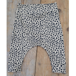 Baggy broekje licht camel met zwart