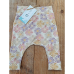 Baggy broekje zonnig bloemmetje