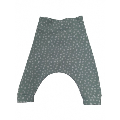 Baggy broekje wit klein bloemmetje