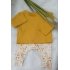 Baggy broekje okergeel